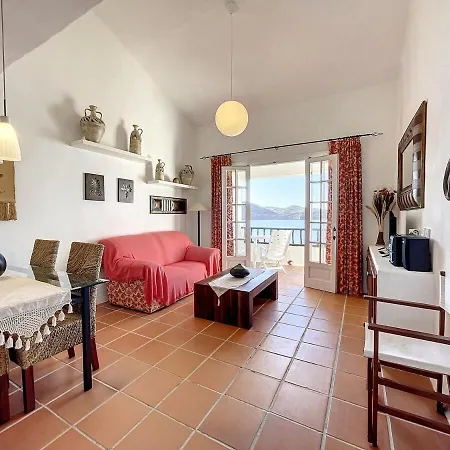 P98 - Bonito Sobre El Mar 포르넬스