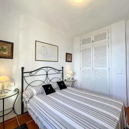 P98 - Bonito Sobre El Mar 아파트