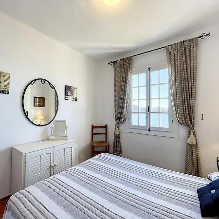 P98 - Bonito Sobre El Mar Apartamento Fornells (Menorca)