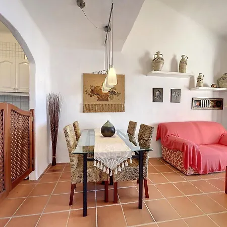 P98 - Bonito Sobre El Mar